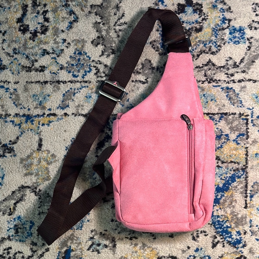 Travelon Anti-Theft Classic Pink Shoulder Bag Crossbody W/ Passport Holder